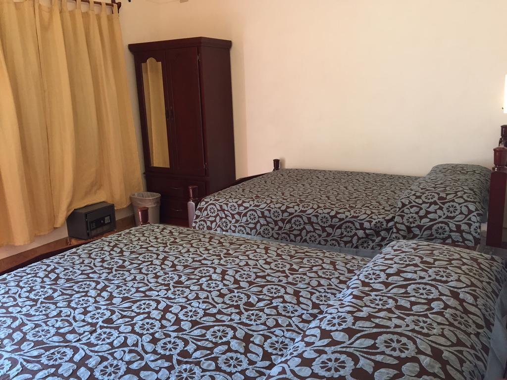 Panchos Villas Caye Caulker Room photo