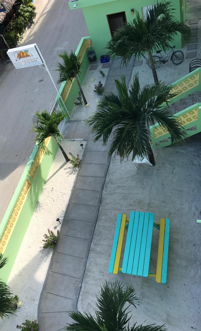 Panchos Villas Caye Caulker Exterior photo